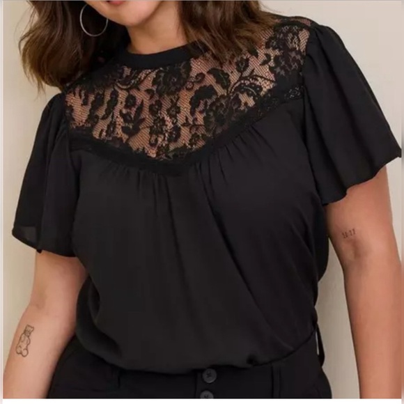 Like New Torrid 3X Georgette Lace Yoke Flutter Sleeve Top~Deep Black~Plus Blouse - Picture 14 of 14